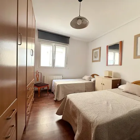 Apartamento Monuca - 3803 *